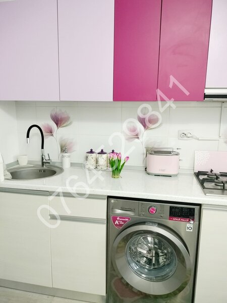 Ion Mihalache bd., lux, la 8 minute metrou 1 Mai, renovat.