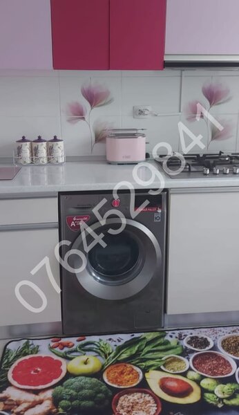 Ion Mihalache bd., lux, la 8 minute metrou 1 Mai, renovat.